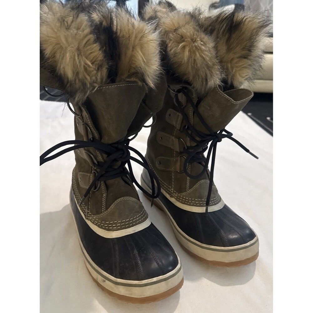 Sorel Joan Of Arctic Boots 10.5 Womens Grey Waterproof Winter $239 Snowboots Fur